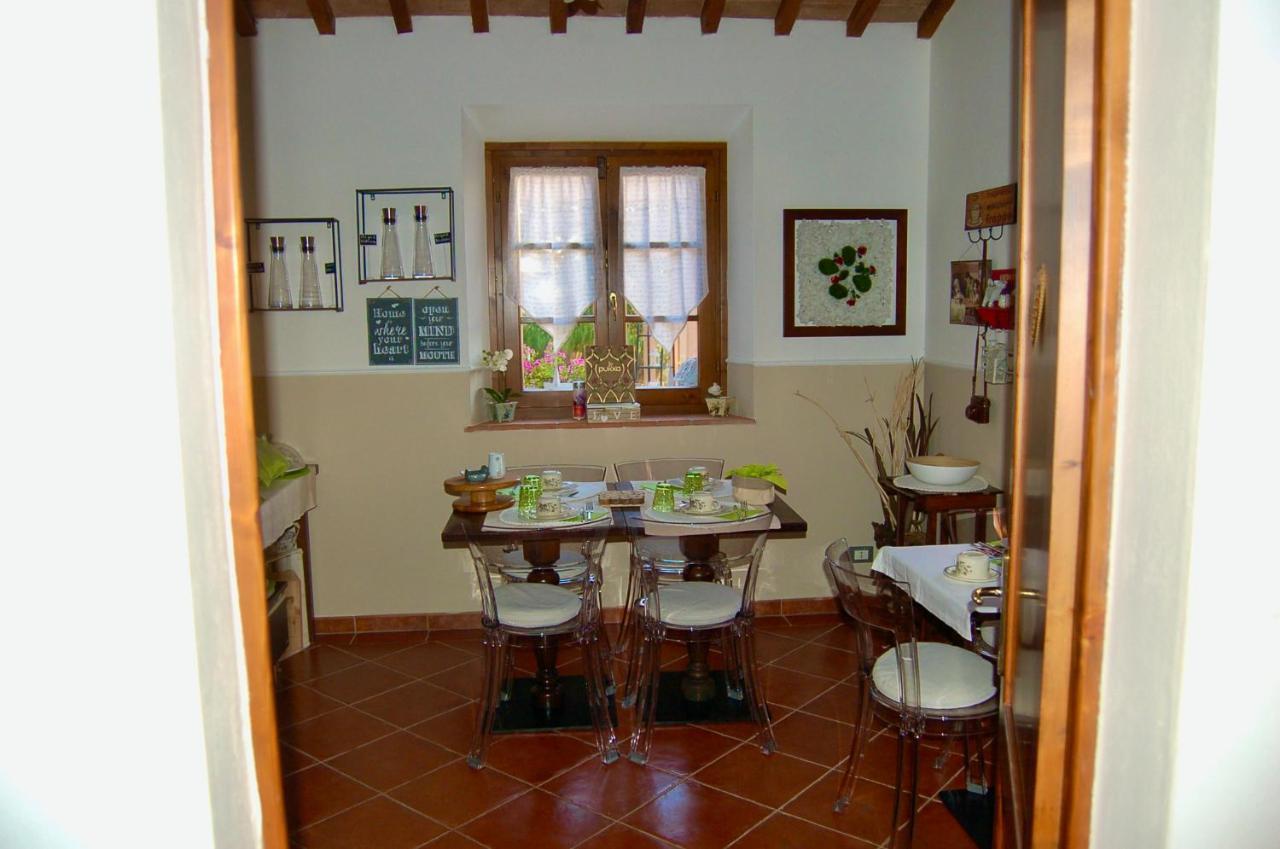 Bed And Breakfast Casale Del Sole Castellina Marittima Extérieur photo