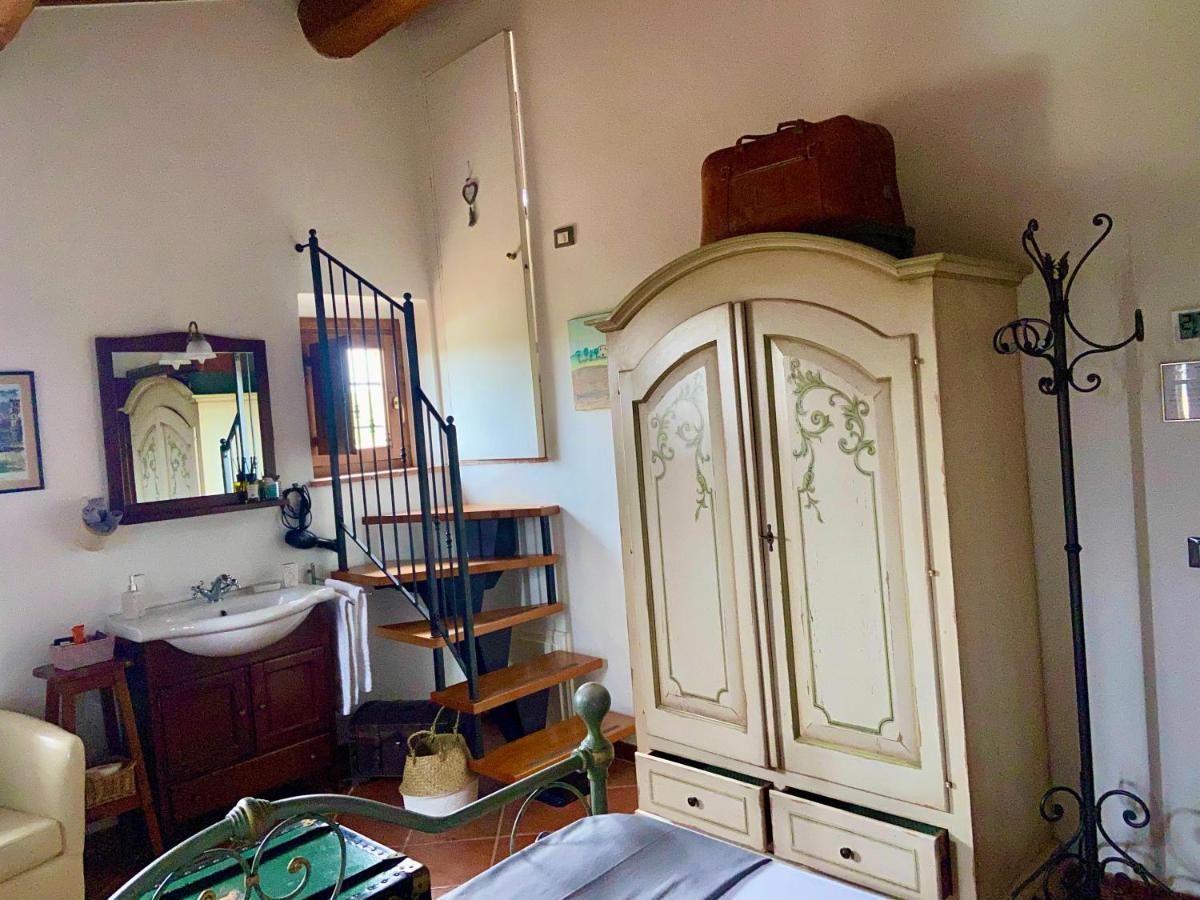 Bed And Breakfast Casale Del Sole Castellina Marittima Extérieur photo